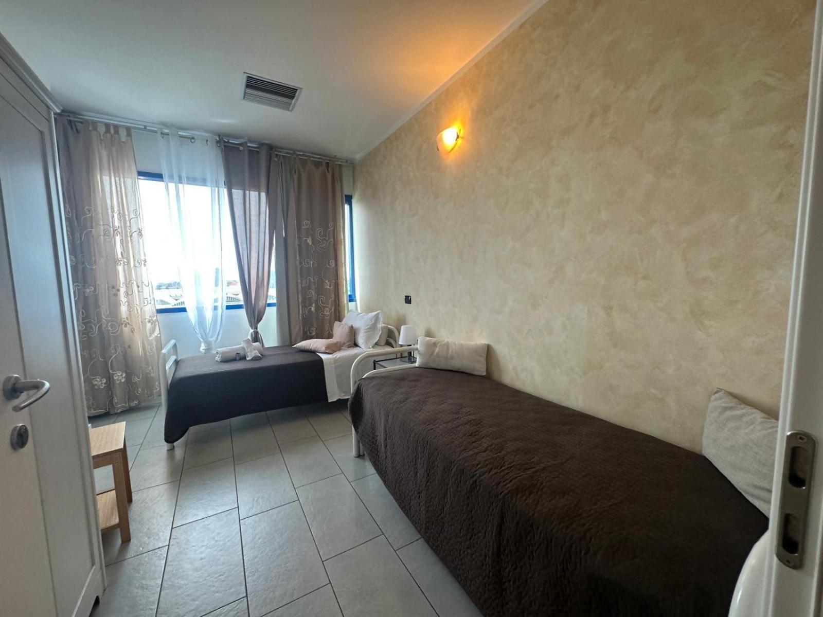 Main Street Verona Fiera Destiny Home 11 Extérieur photo